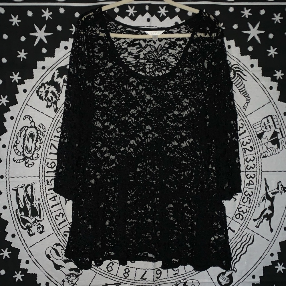 Decree Lace Peplum Overshirt